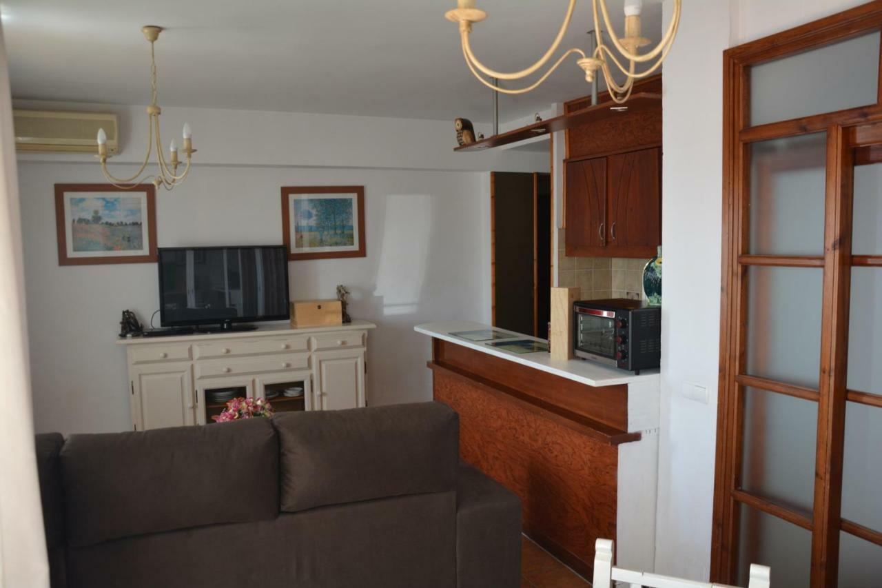 Apartment First Line Beach